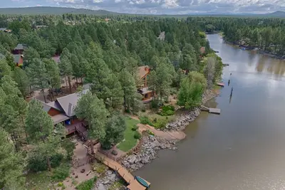 Image de Lakefront Property on Rainbow Lake! ! !