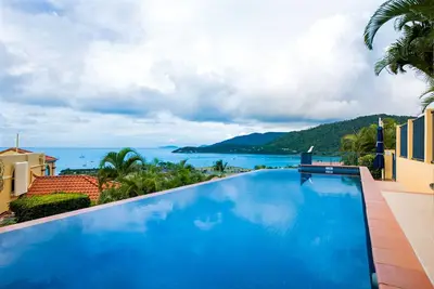 Image de 2 Bedroom Apartment overlooking Airlie Beach and The Whitsunday Islands. . .