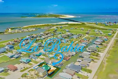 Waterfront Canal Bay & Beach Home with Fishing, Boat Dock, Tiki Bar & More!