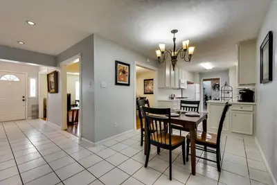 Image de ⭐️⭐️⭐️⭐️⭐️The Fabulous White House❤️Tmc•Md Anderson•Nrg•Hbu•Galleria✅All KINGs✅🎗