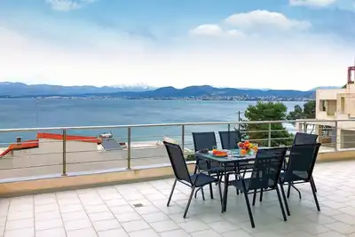 Image de Belle maison de 3 chambres à Chalkida