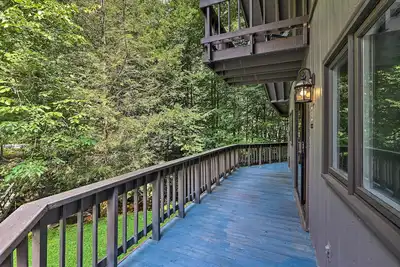 Image de Roan Mountain Creekside Cabin: Hike & Fish!
