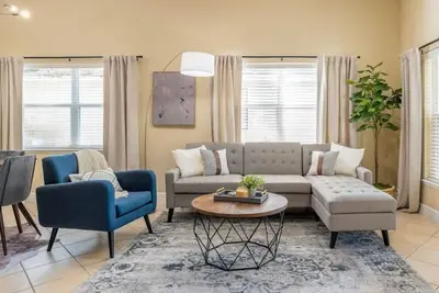 Image de ★Modern Dt Home★King Bed☀️Patios✔Long Stays⚡️WiFi★