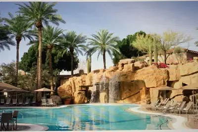 Two Connected Villas in Scottsdale