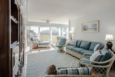 Image de Dauphin Island's East End Jewl