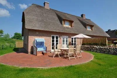 Image de Modern Dhh \"Dorfhus\" in St. Peter-Dorf for the whole family
