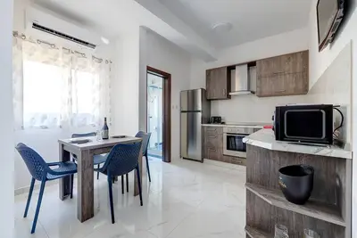 Image de Modern 1br Apartment steps from the Promenade