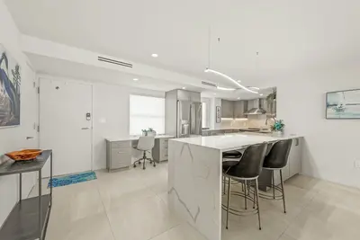 Image de Crystal Sands Tower Unit 909 - Beachfront