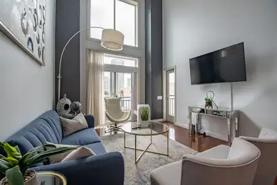 Image de 2 Bed, 2 Bath Penthouse in the Heart of Seattle!