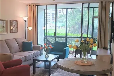Image de 1Bedroom Paradise Vacation Rental in Ocean Village