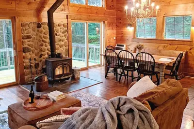 Image de Hot Tub & Game Room - Ski Mt. Snow\/Stratton