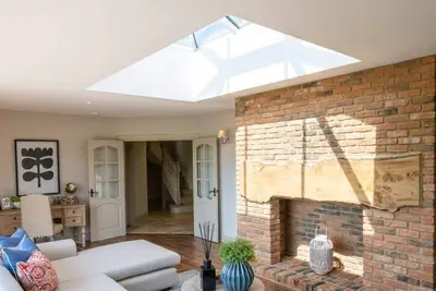Image de Luxurious 4 Bed Vineyard Villa at Stanlake Park