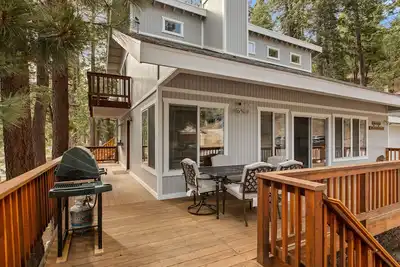 Image de Moonridge Mountain Retreat!