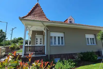 Image de Appartement de vacances récemment rénové avec air conditionné
