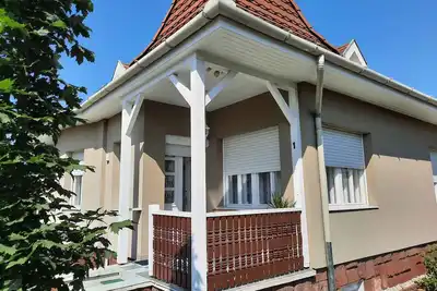 Image de Appartement de vacances récemment rénové avec air conditionné près de la plage