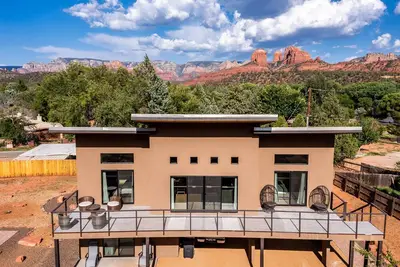 Image de Sedona Moondance Manor Surrounded By Rock Formation Deck & Patio Views +Casita, Near Hiking!