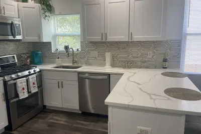 Image de Elegant, Clean, Serene home away from home