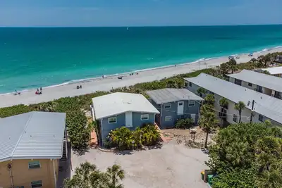 Image de Beachfront Unit-Upstairs-Walking Distance to all Bars and Restaurants