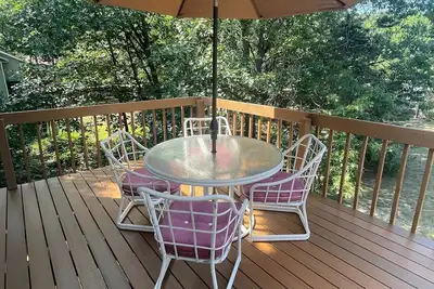 Image de Ideal Location in Saugatuck - 2 minutes to Downtown & Blue Star Trail @ Frt Door