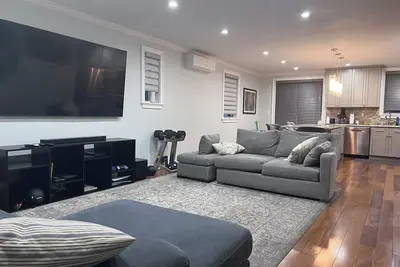 Image de Shared Nyc Townhouse with Private Parking