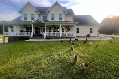 Image de The Yellow Farmhouse