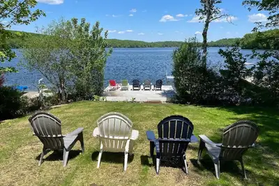 Image de Lakefront Tranquility/Fishermans Delight