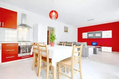 Image de Appartement de vacances Podgora pour 6 personnes avec 2 chambres à coucher - Maison de vacances