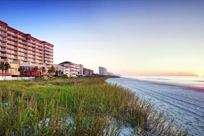 Image de North Myrtle Beach | Relaxing Beach Escape | Pool + Beach