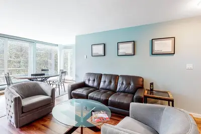 Image de Pleasant Condo with Shared Hot Tub & Pool, Wood Fireplace, WiFi, & Washer/Dryer