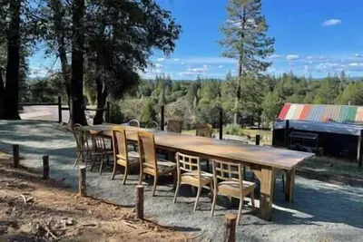 Image de Group Camping Compound