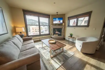 Image de Heart of River Run- Hot Tub/Pool access