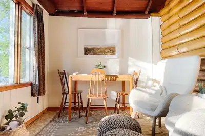 Image de Bowerbird Beach Camp Cabin #2