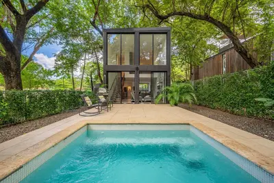 Image de Private Tropical Villa with Pool near Beach!