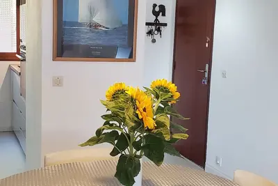 Image de Appartement dans résidence avec piscines au calme à 500 m des plages et du port