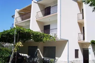 Image de Appartement de vacances Podstrana pour 1 - 4 personnes avec 2 chambres à coucher - Appartement de va