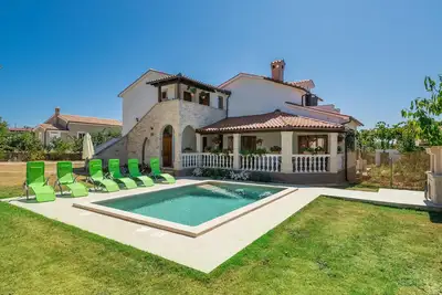 Image de Superbe maison Ă Barban avec WiFi