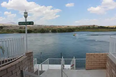 Image de On River Time!