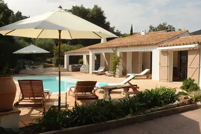 Image de Charming, quiet villa near the beach for 8 people