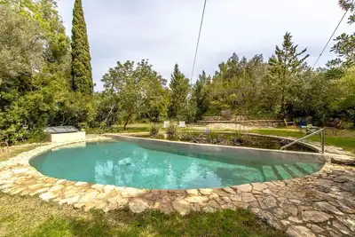 Image de Charme rural sur une oliveraie de la Costa Dorada!
