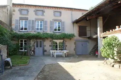 Image de La maison de René Gîte cœur d'Auvergne