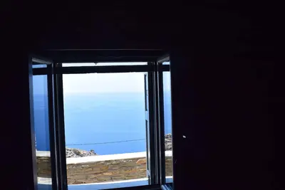 Stone House with sea viewù