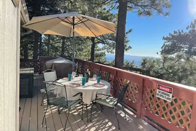 Image de 3-bedroom cabin near Santa's Village-13 minutes from Snow Valley Mountain Resort