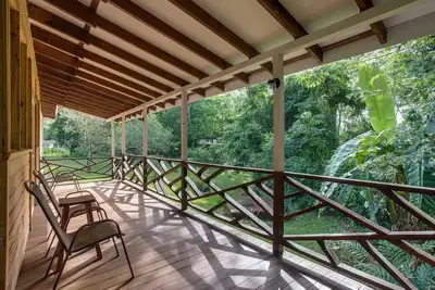Image de Comfortable Garden House w\/ Private Bathroom, Kitchen, & Porch w\/ Hammock