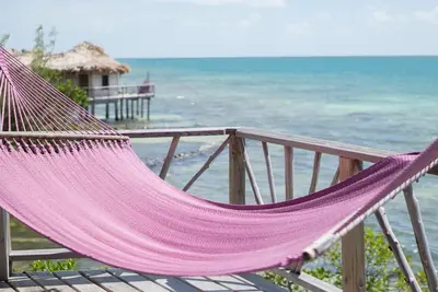 Image de Well-Appointed Overwater Bungalow w\/ Shared Deck & Amazing Ocean Views