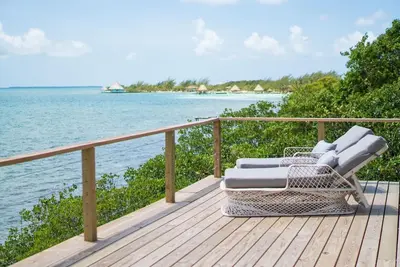 Image de Penthouse Oceanfront Cabana w\/ Private Ocean-Facing Balcony & Amazing Views