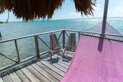 Image de Romantic Over-the-Water Bungalow w\/ Private Patio & Amazing Views - A\/C Included