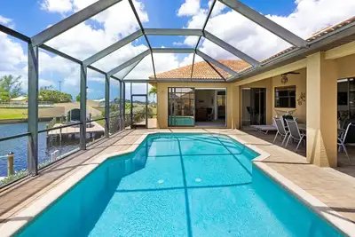 Image de Seabim Villa Plemontis - sleeps up to 9 - New dock in 2023!