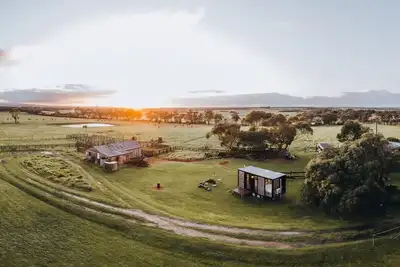 Image de Bush Retreat 1 by Tiny Away