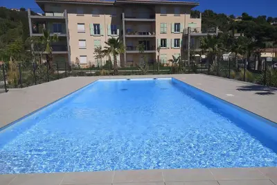 Image de Appartement T3 62 M² avec Terrasse Jardin 62 M² Piscine Climatisation