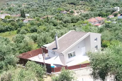Image de Villada - Villa avec piscine privée à Margariti - Thesprotias